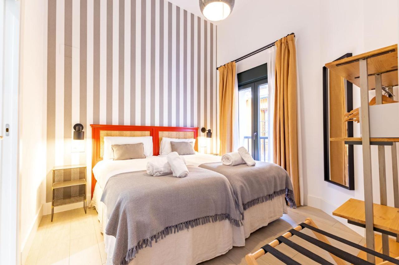 Ohliving Cathedral Apartment เซบีญา ภายนอก รูปภาพ