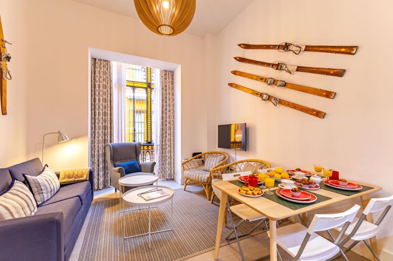 Ohliving Cathedral Apartment เซบีญา ภายนอก รูปภาพ